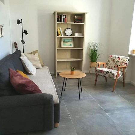 Lovely Apartment In The City Center Pula Extérieur photo